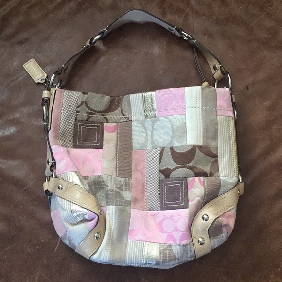 EUC Coach Patchwork Carly Purse - Picture 2 of 6